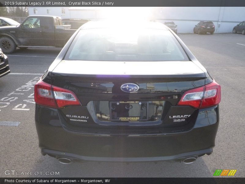 Crystal Black Silica / Ivory 2019 Subaru Legacy 3.6R Limited