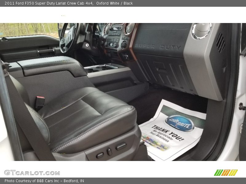 Oxford White / Black 2011 Ford F350 Super Duty Lariat Crew Cab 4x4