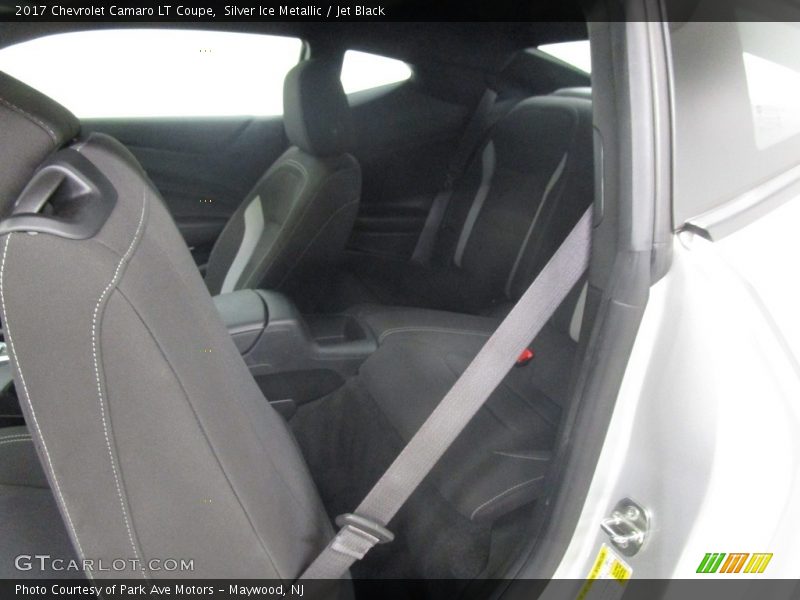 Silver Ice Metallic / Jet Black 2017 Chevrolet Camaro LT Coupe