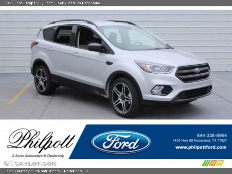 Ingot Silver / Medium Light Stone 2019 Ford Escape SEL