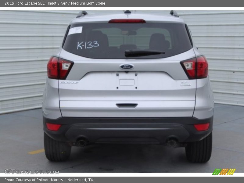 Ingot Silver / Medium Light Stone 2019 Ford Escape SEL