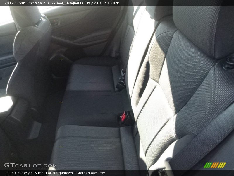 Magnetite Gray Metallic / Black 2019 Subaru Impreza 2.0i 5-Door