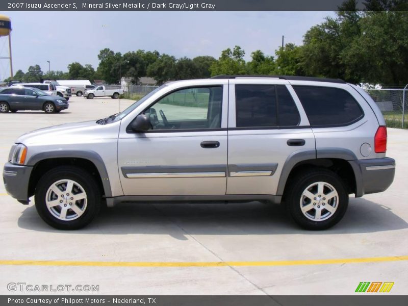 Mineral Silver Metallic / Dark Gray/Light Gray 2007 Isuzu Ascender S