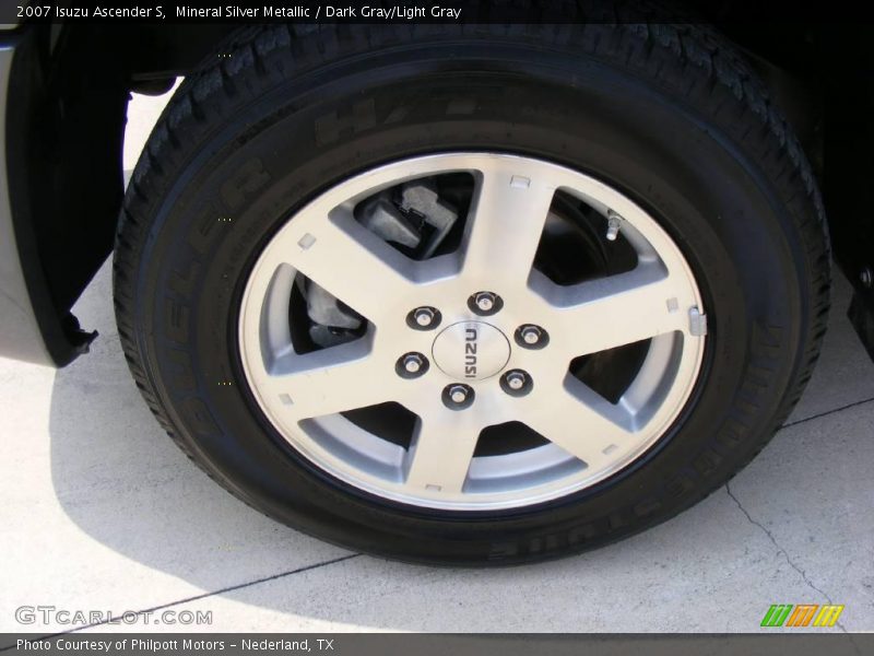 Mineral Silver Metallic / Dark Gray/Light Gray 2007 Isuzu Ascender S