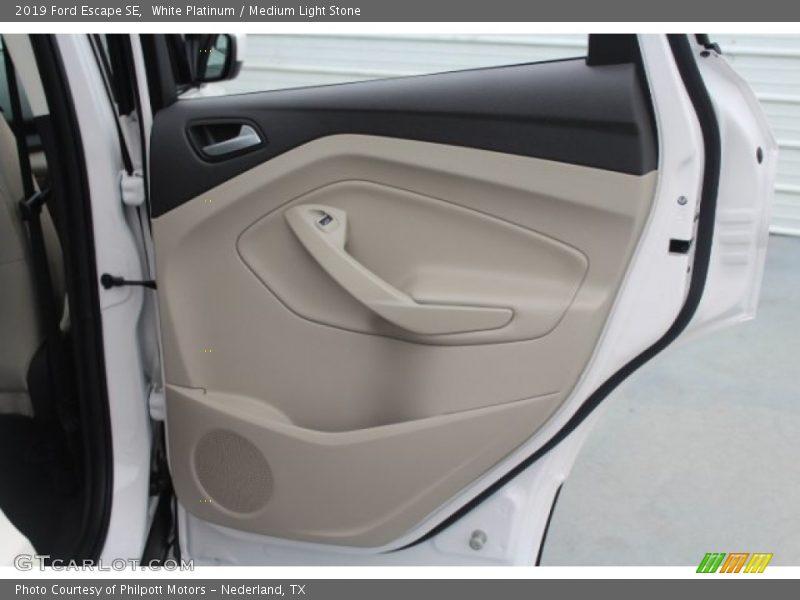White Platinum / Medium Light Stone 2019 Ford Escape SE