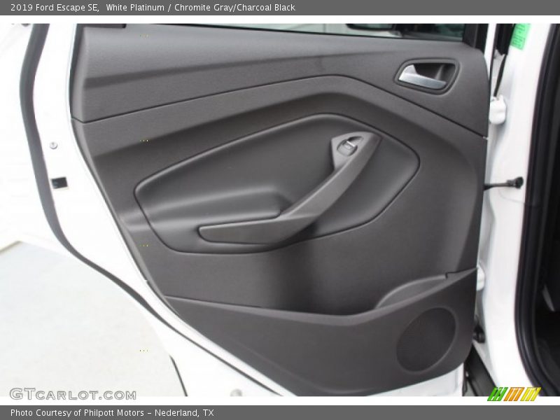 White Platinum / Chromite Gray/Charcoal Black 2019 Ford Escape SE