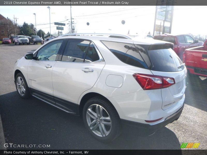 Iridescent Pearl Tricoat / Medium Ash Gray 2019 Chevrolet Equinox Premier AWD