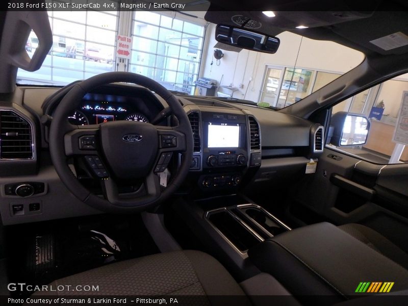 Magnetic / Earth Gray 2018 Ford F150 XLT SuperCab 4x4