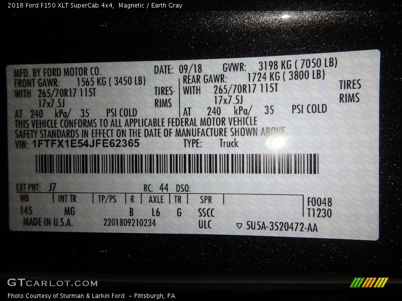 Magnetic / Earth Gray 2018 Ford F150 XLT SuperCab 4x4