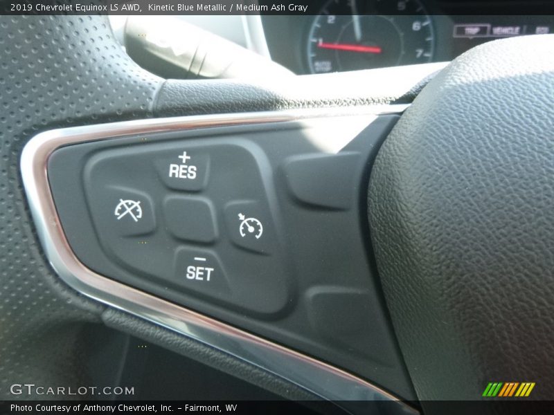 Kinetic Blue Metallic / Medium Ash Gray 2019 Chevrolet Equinox LS AWD