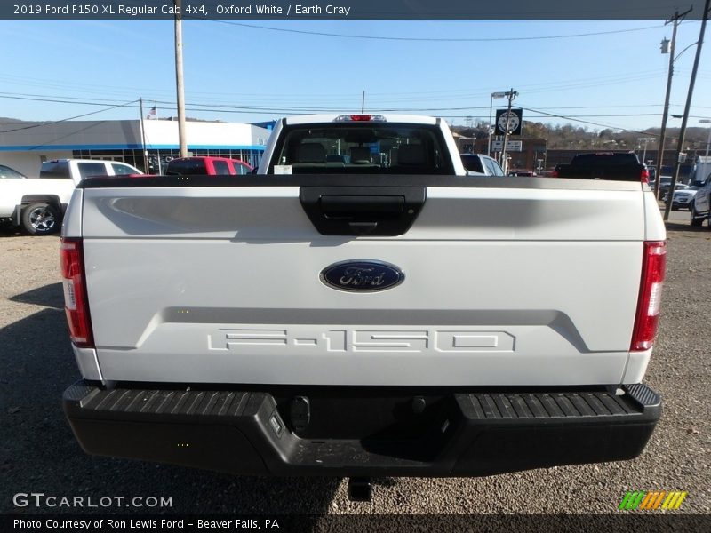 Oxford White / Earth Gray 2019 Ford F150 XL Regular Cab 4x4