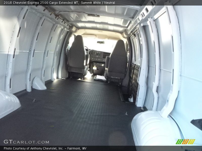 Summit White / Neutral 2018 Chevrolet Express 2500 Cargo Extended WT