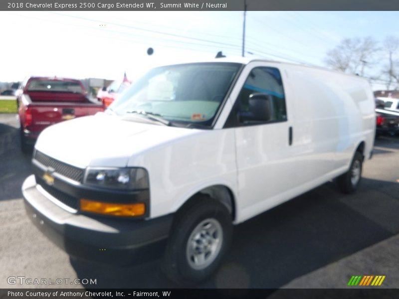 Summit White / Neutral 2018 Chevrolet Express 2500 Cargo Extended WT