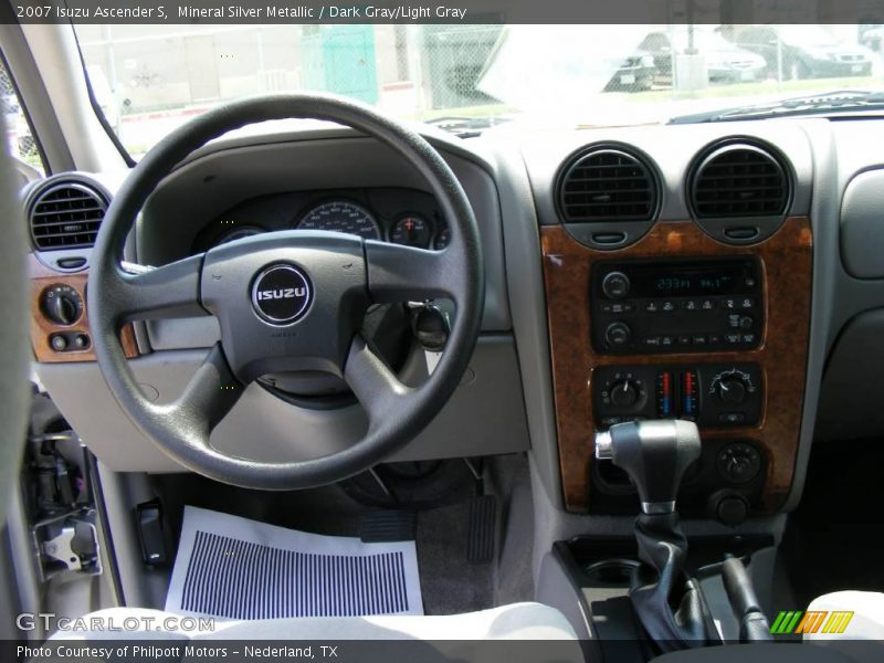 Mineral Silver Metallic / Dark Gray/Light Gray 2007 Isuzu Ascender S