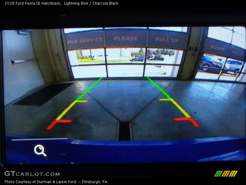 Lightning Blue / Charcoal Black 2018 Ford Fiesta SE Hatchback