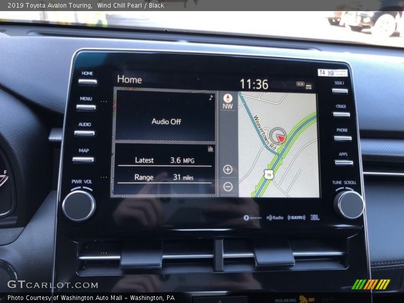 Wind Chill Pearl / Black 2019 Toyota Avalon Touring