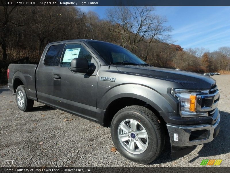 Front 3/4 View of 2018 F150 XLT SuperCab