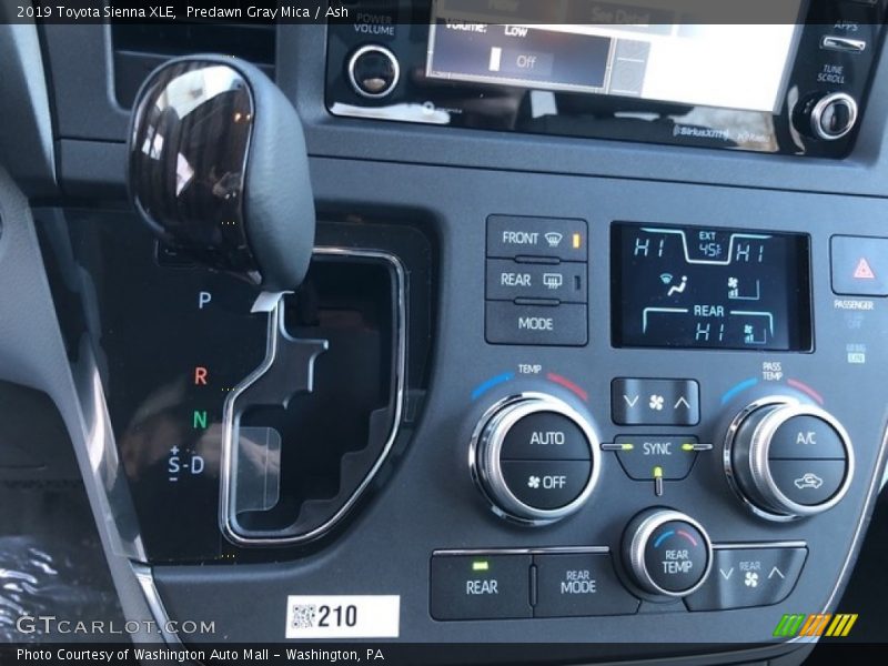 Predawn Gray Mica / Ash 2019 Toyota Sienna XLE
