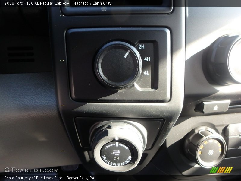 Magnetic / Earth Gray 2018 Ford F150 XL Regular Cab 4x4