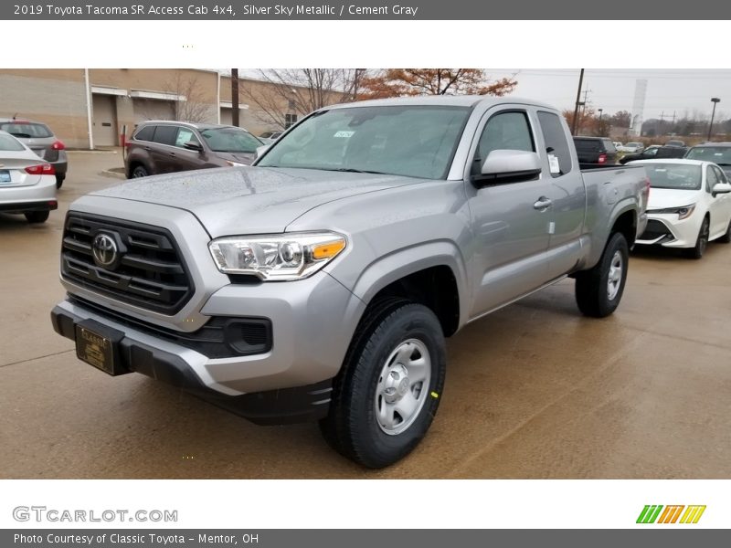 Front 3/4 View of 2019 Tacoma SR Access Cab 4x4