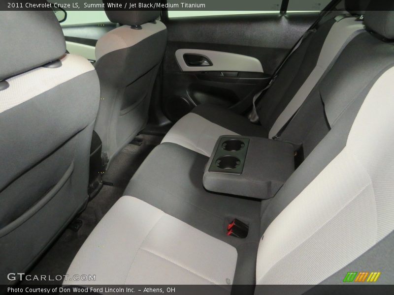 Summit White / Jet Black/Medium Titanium 2011 Chevrolet Cruze LS