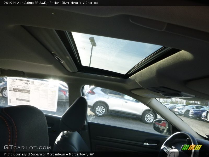Sunroof of 2019 Altima SR AWD