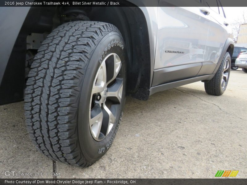 Billet Silver Metallic / Black 2016 Jeep Cherokee Trailhawk 4x4