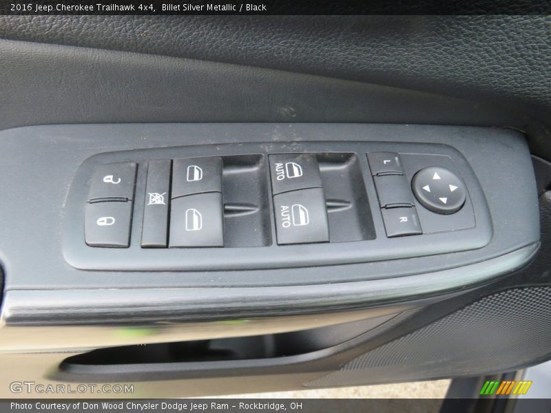 Billet Silver Metallic / Black 2016 Jeep Cherokee Trailhawk 4x4