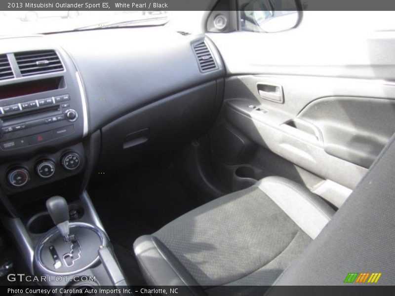 White Pearl / Black 2013 Mitsubishi Outlander Sport ES