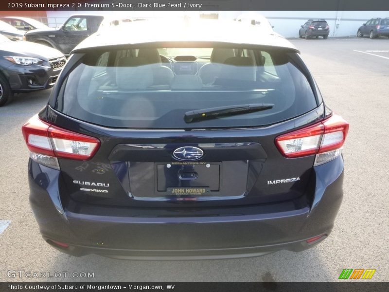 Dark Blue Pearl / Ivory 2019 Subaru Impreza 2.0i Premium 5-Door