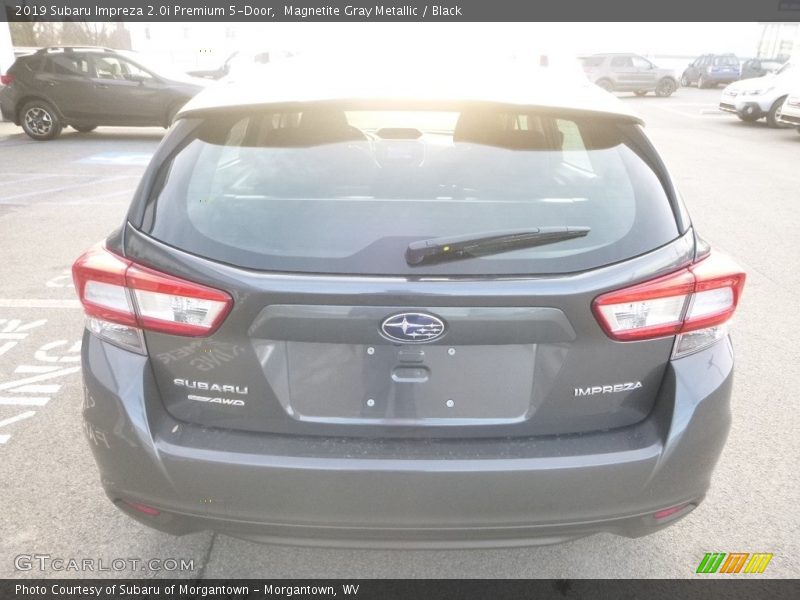 Magnetite Gray Metallic / Black 2019 Subaru Impreza 2.0i Premium 5-Door