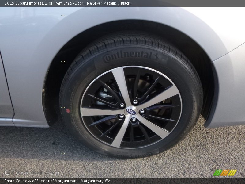 Ice Silver Metallic / Black 2019 Subaru Impreza 2.0i Premium 5-Door