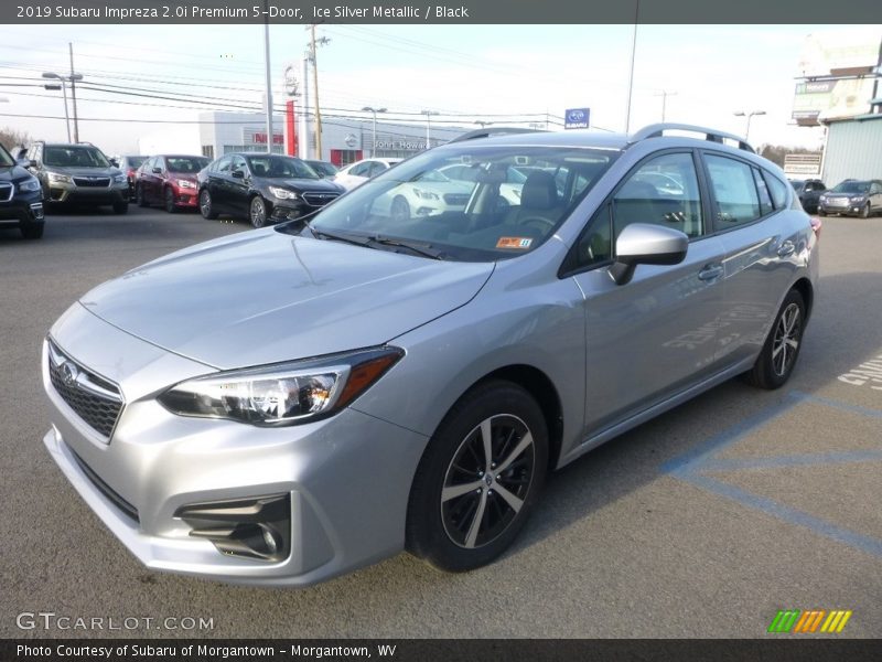 Front 3/4 View of 2019 Impreza 2.0i Premium 5-Door