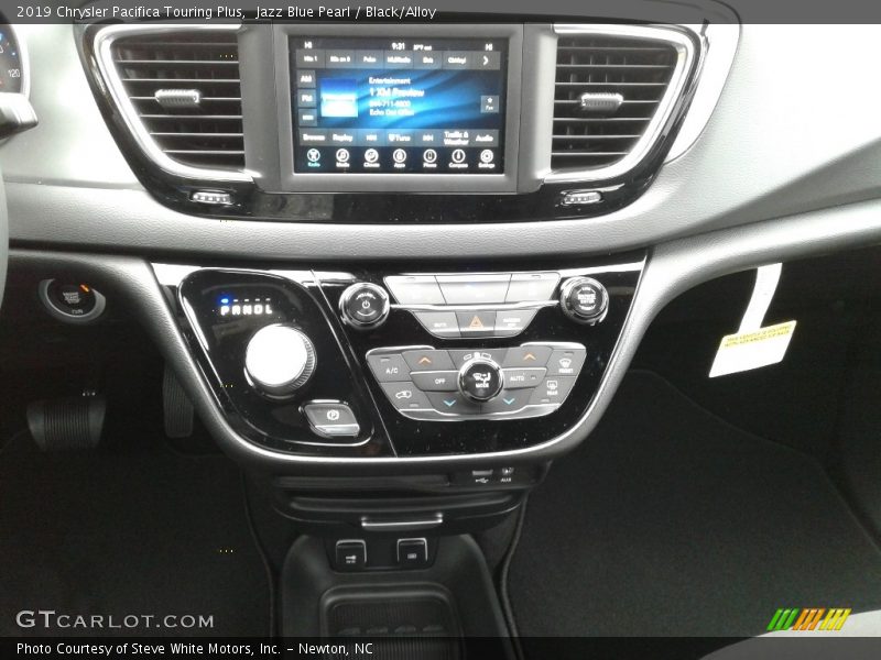 Jazz Blue Pearl / Black/Alloy 2019 Chrysler Pacifica Touring Plus
