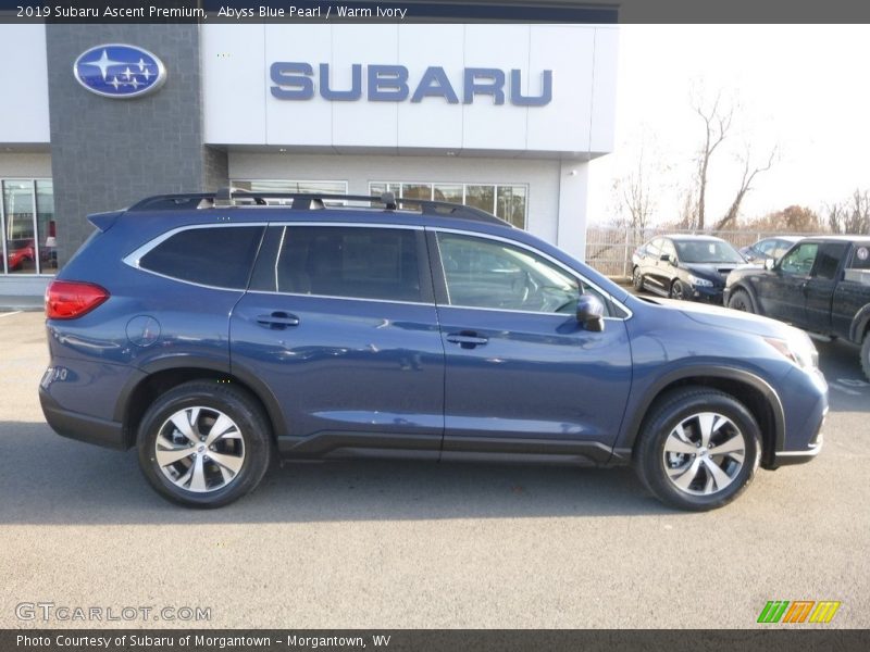 Abyss Blue Pearl / Warm Ivory 2019 Subaru Ascent Premium