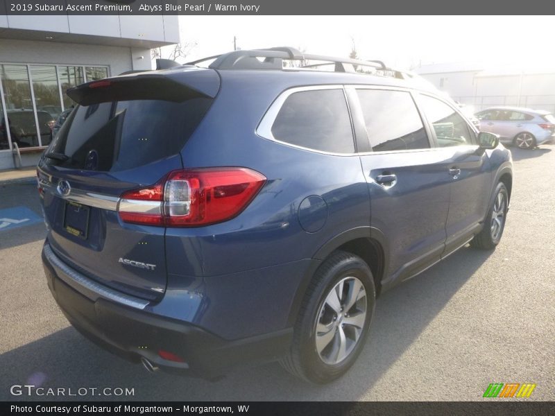 Abyss Blue Pearl / Warm Ivory 2019 Subaru Ascent Premium