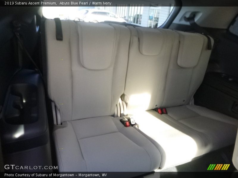 Abyss Blue Pearl / Warm Ivory 2019 Subaru Ascent Premium