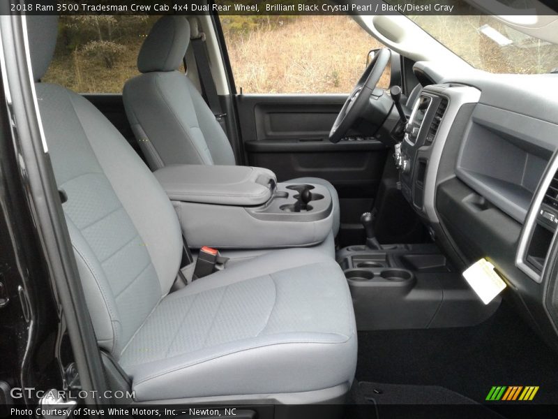 Brilliant Black Crystal Pearl / Black/Diesel Gray 2018 Ram 3500 Tradesman Crew Cab 4x4 Dual Rear Wheel