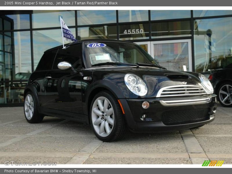Jet Black / Tartan Red/Panther Black 2005 Mini Cooper S Hardtop