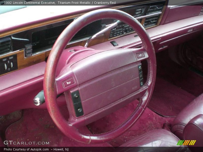 Titanium Frost Metallic / Cranberry Red 1992 Lincoln Continental Executive