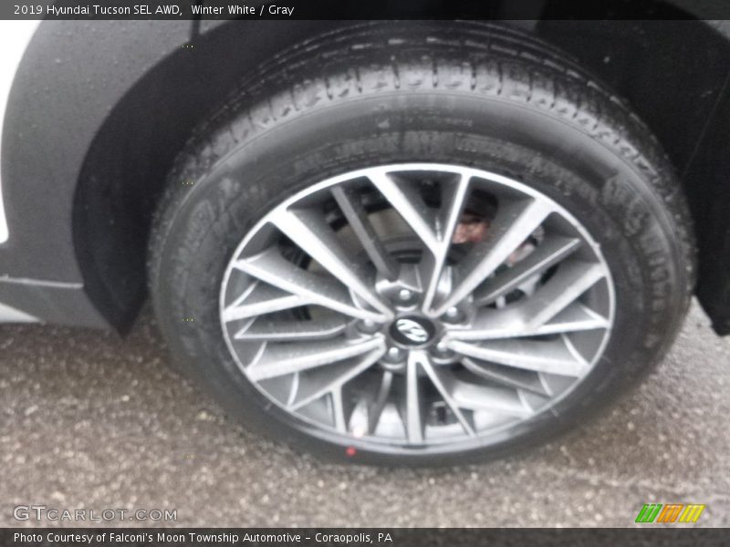 Winter White / Gray 2019 Hyundai Tucson SEL AWD