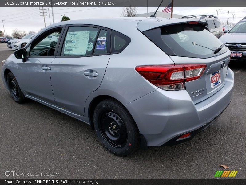 Ice Silver Metallic / Black 2019 Subaru Impreza 2.0i 5-Door