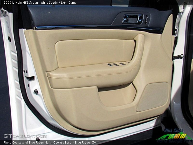 White Suede / Light Camel 2009 Lincoln MKS Sedan