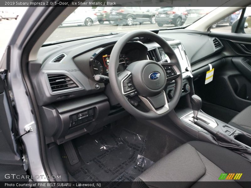  2019 Impreza 2.0i 5-Door Black Interior