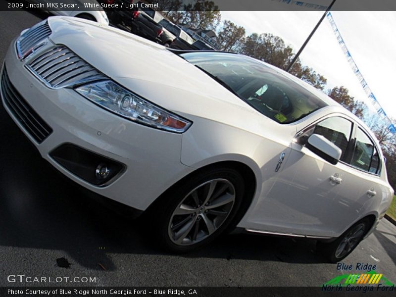 White Suede / Light Camel 2009 Lincoln MKS Sedan