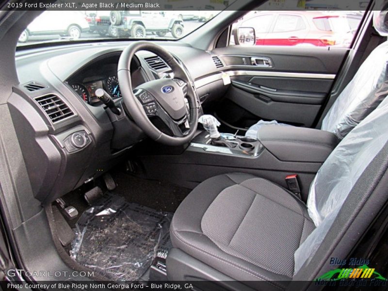 Agate Black / Medium Black 2019 Ford Explorer XLT
