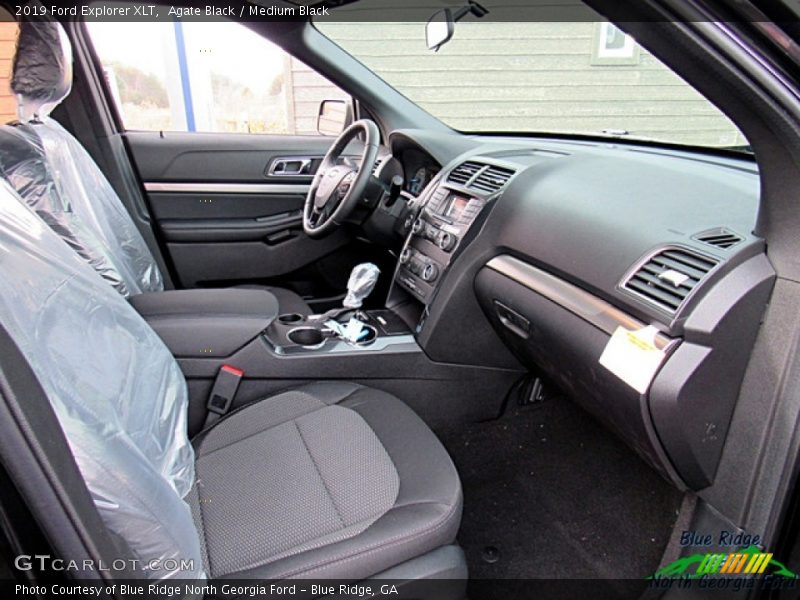 Agate Black / Medium Black 2019 Ford Explorer XLT
