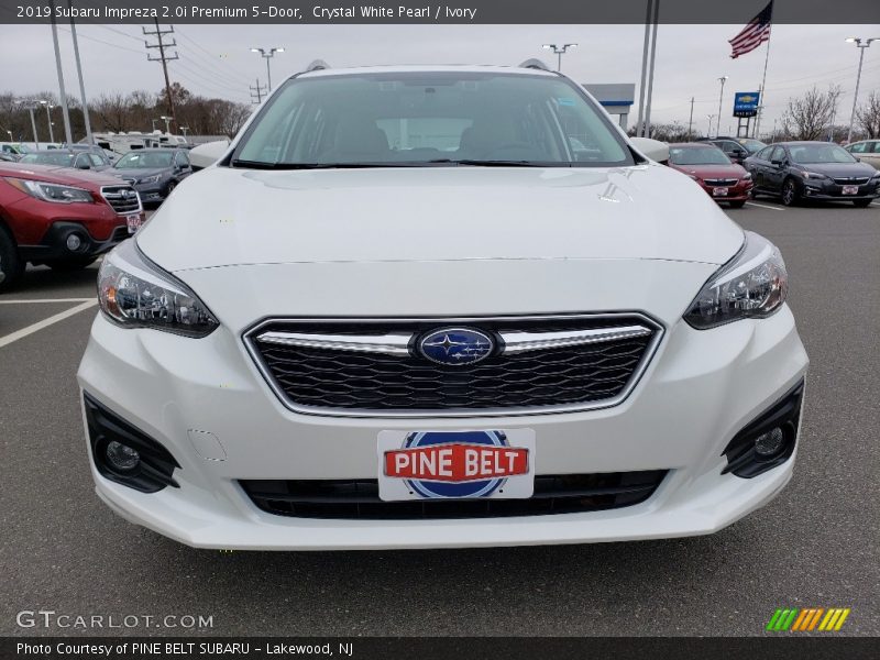 Crystal White Pearl / Ivory 2019 Subaru Impreza 2.0i Premium 5-Door