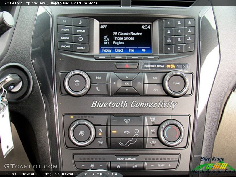 Ingot Silver / Medium Stone 2019 Ford Explorer 4WD