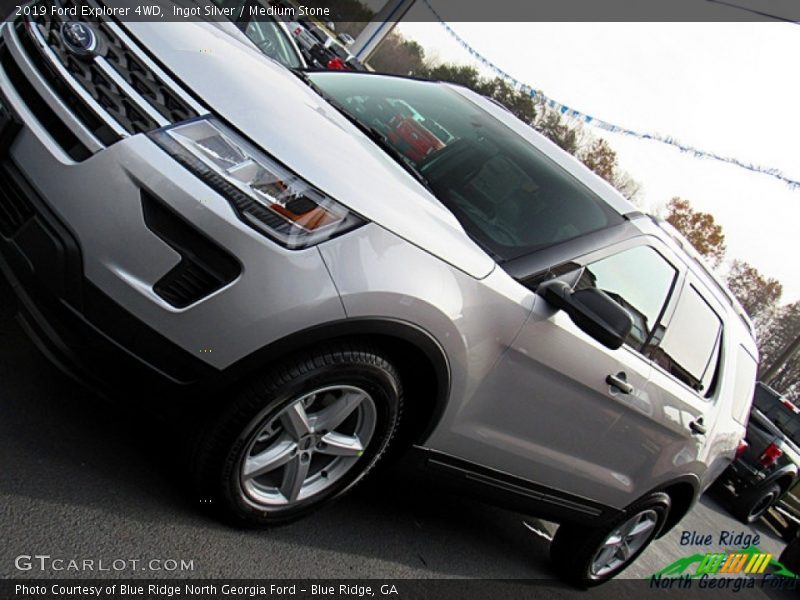 Ingot Silver / Medium Stone 2019 Ford Explorer 4WD